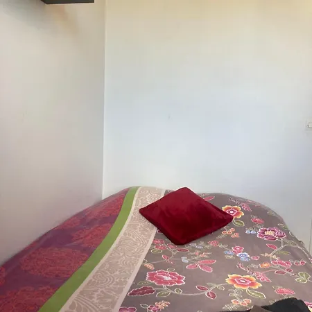 Terra's Habitación en casa particular